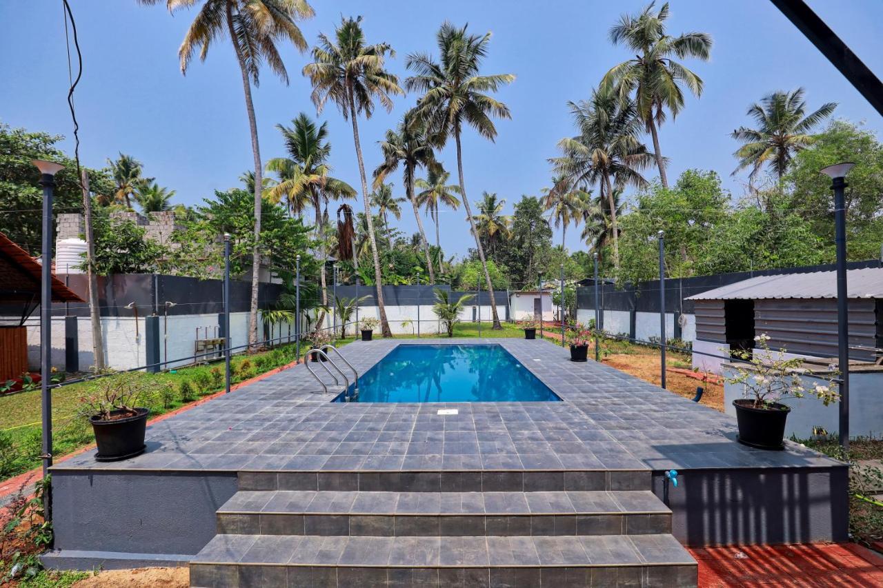 Waves And Shores Beach Villa Mararikulam Esterno foto