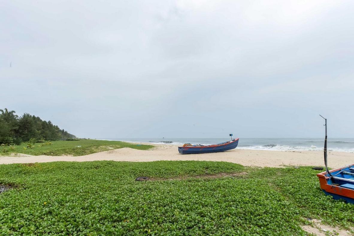 Waves And Shores Beach Villa Mararikulam Esterno foto