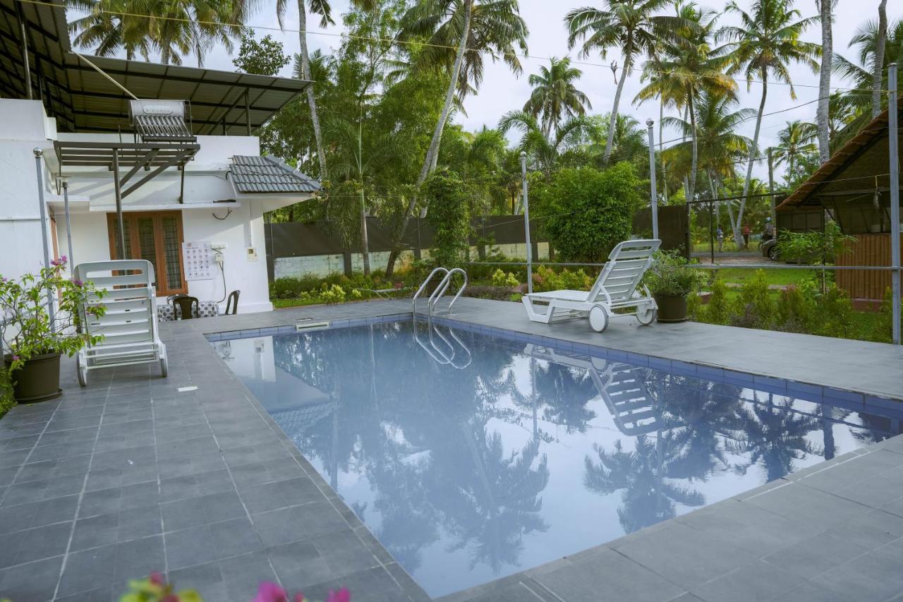 Waves And Shores Beach Villa Mararikulam Esterno foto