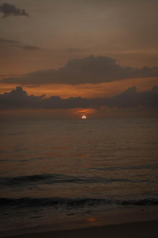 Waves And Shores Beach Villa Mararikulam Esterno foto