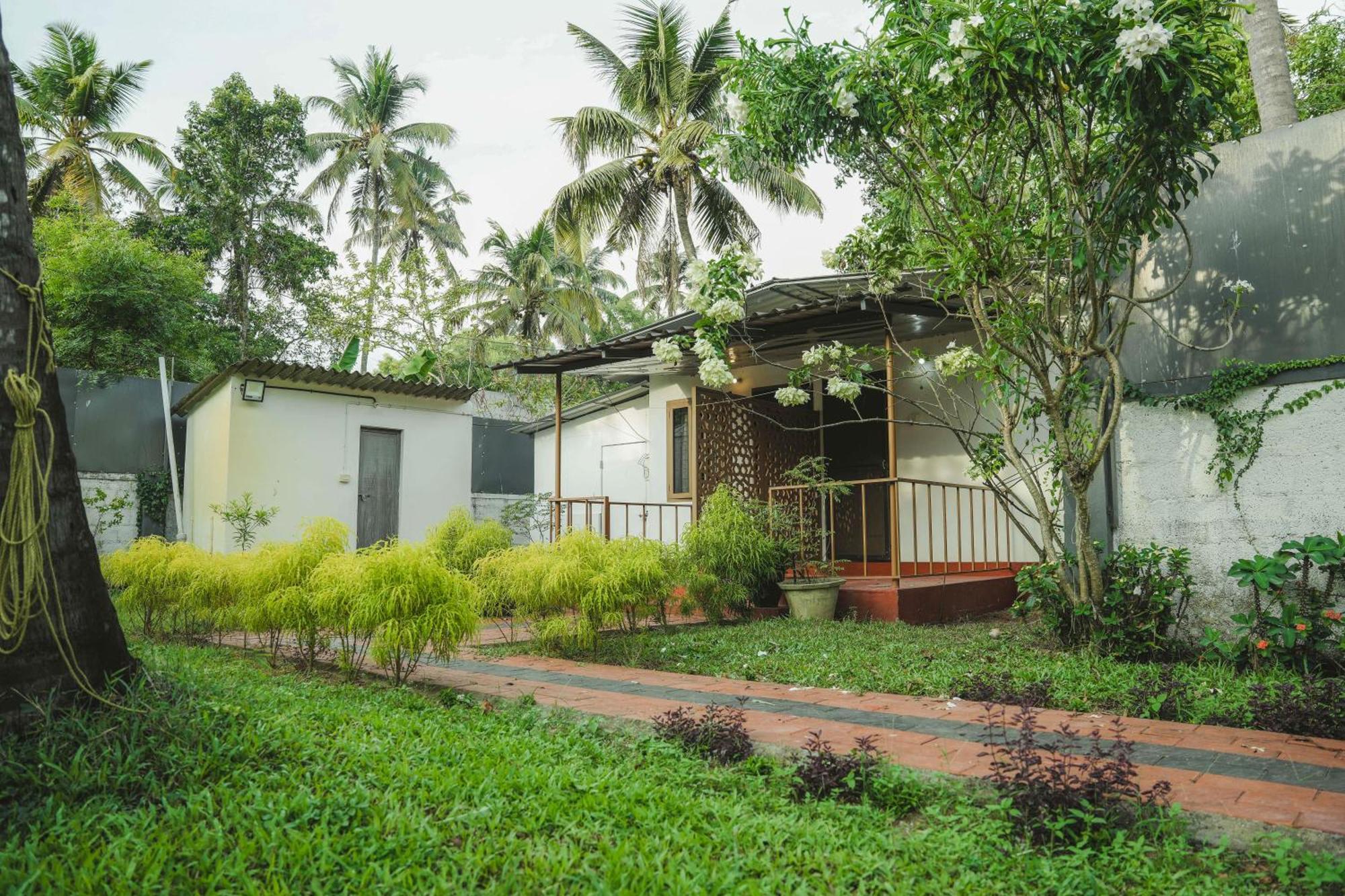 Waves And Shores Beach Villa Mararikulam Esterno foto